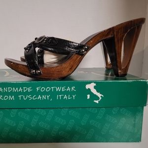 Italian Shoes from Tuscany